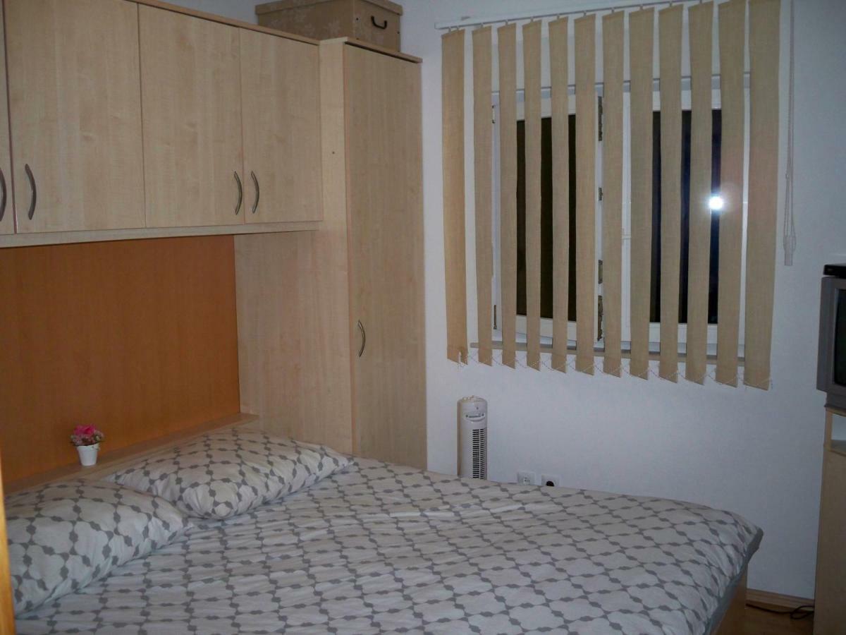 Apartmani Perkovic Baška Voda Exterior foto
